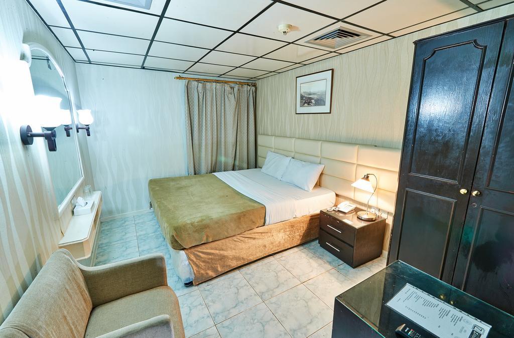 เวสต์ โฮเต็ล Hotel ดูไบ ภายนอก รูปภาพ