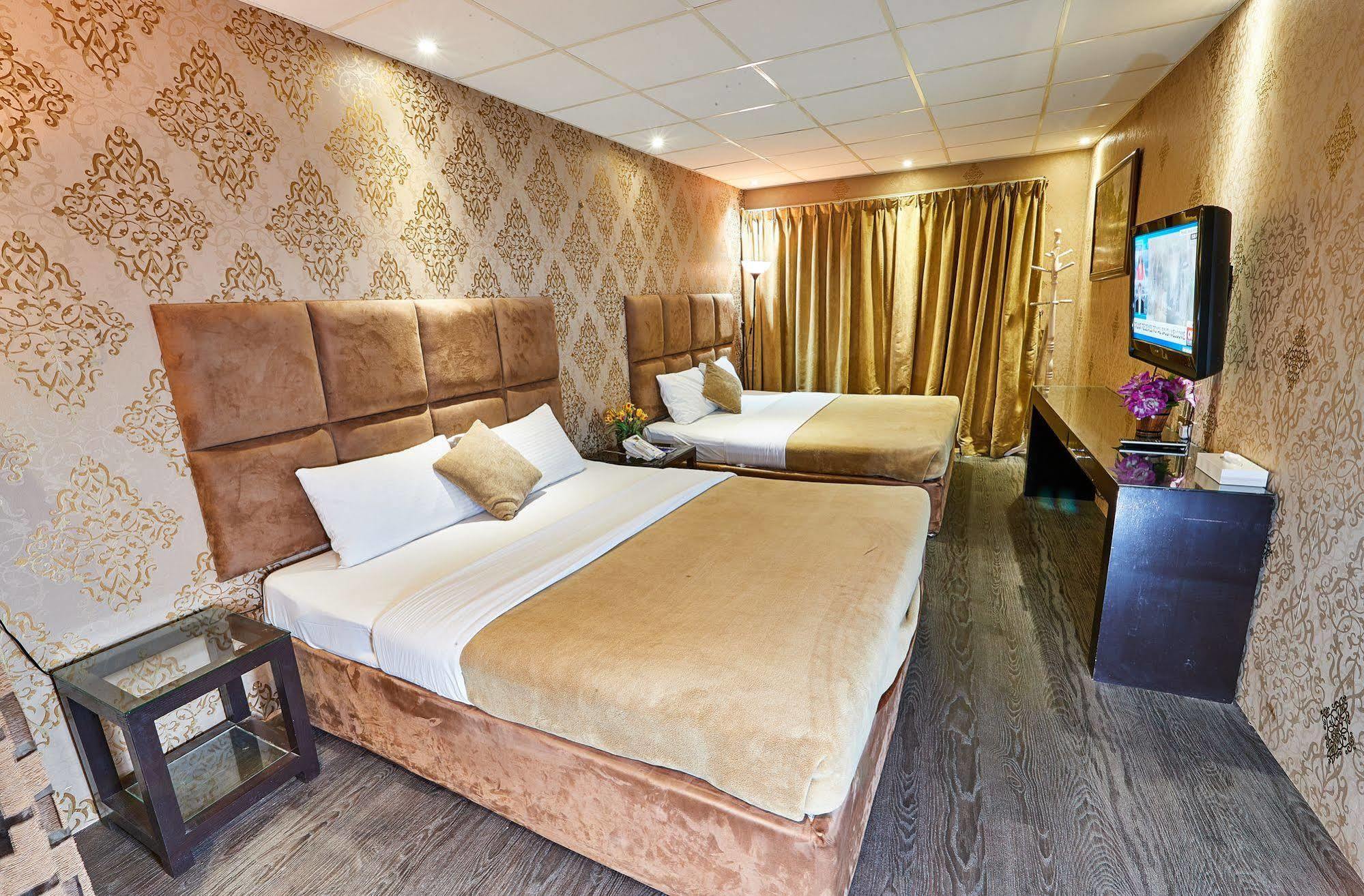 เวสต์ โฮเต็ล Hotel ดูไบ ภายนอก รูปภาพ