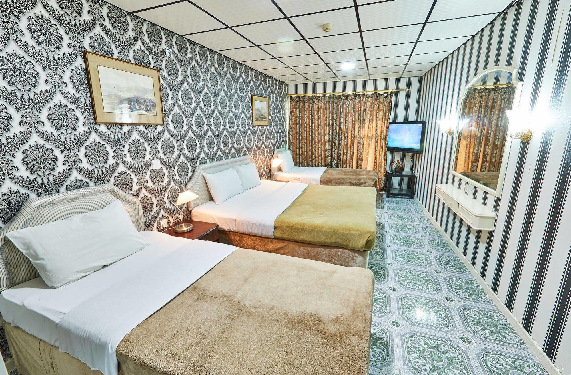 เวสต์ โฮเต็ล Hotel ดูไบ ภายนอก รูปภาพ